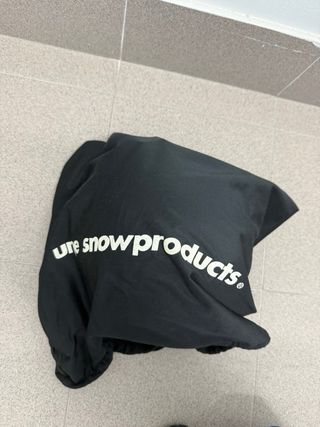 Casco de esquí/snowboard negro. marca URGE