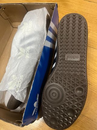 Zapatillas Adidas Samba Gris y Blanco