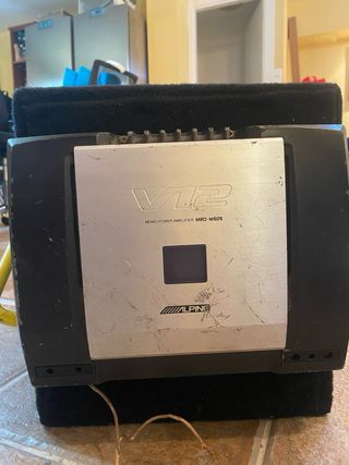 Subwoofer JBL 900W Coche