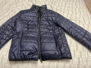 Cazadora acolchada azul Calvin Klein reversible