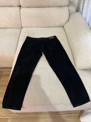 Pantalones Pull and Bear negros Talla 44