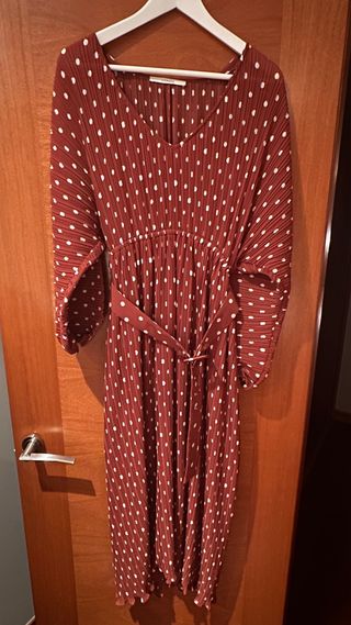 Vestido midi Uterqüe lunares