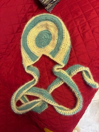 Cappuccio con sciarpa lana mohair, Bonnet crochet