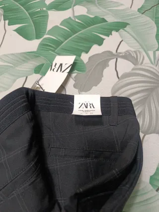 Pantalón Zara Cuadros Talla L