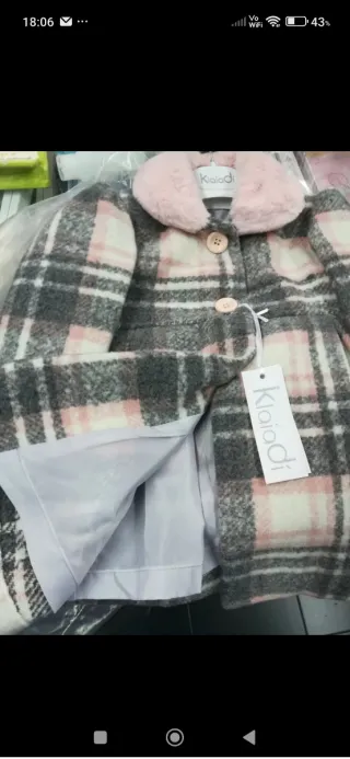 Cappotto neonata a quadri rosa e grigio