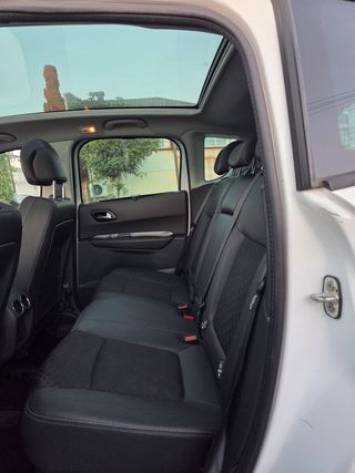 Peugeot 3008 1.2I UNICO PROPIETARIO 2016