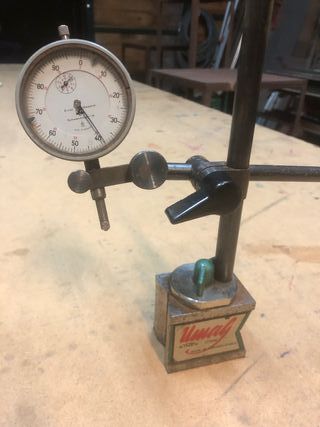 Reloj comparador Messner con base magnética