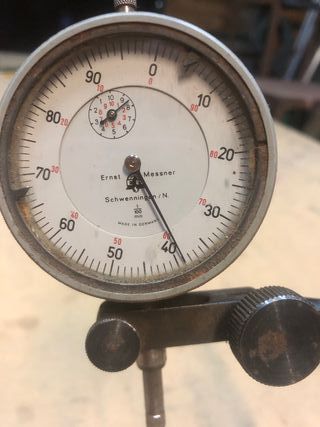 Reloj comparador Messner con base magnética