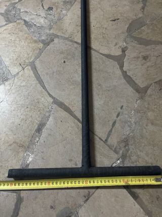 Percha para loros de metal