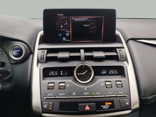 Lexus NX 2021 300H Premium