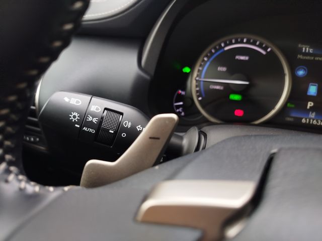 Lexus NX 2021 300H Premium