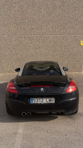 Peugeot RCZ 2011