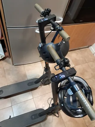 Patinete Eléctrico + Casco + Cargador