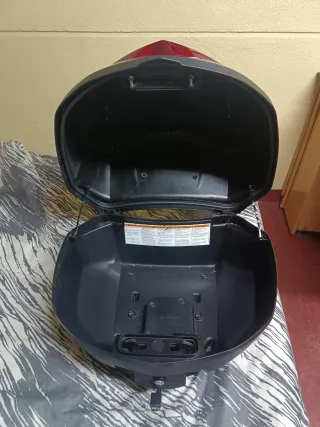 Top Case Yamaha TMAX 530 2018 con Llave