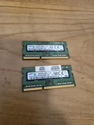 2x Samsung 4GB DDR3L RAM