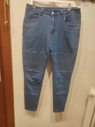 Pantalón vaquero mujer Talla 44