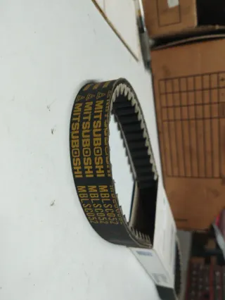 Correa de transmisión Mitsubishi