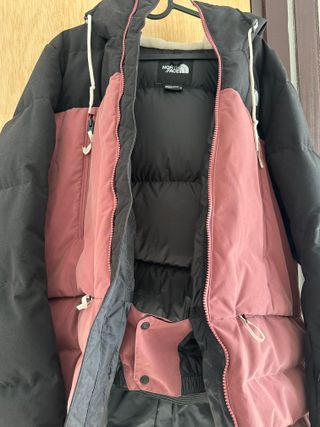 The North Face. Plumífero Mujer Talle