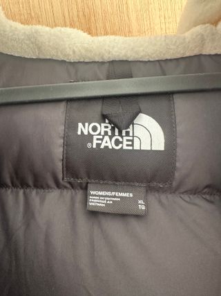 The North Face. Plumífero Mujer Talle