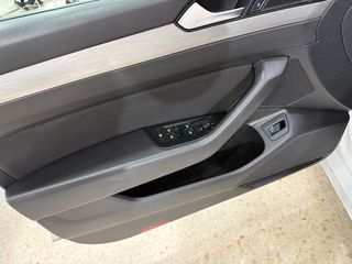 Volkswagen Passat 2020