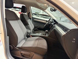 Volkswagen Passat 2020