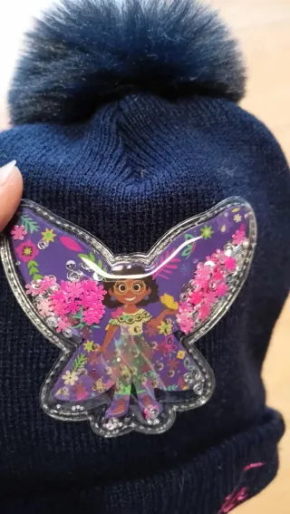 Gorro infantil Encanto con pompón