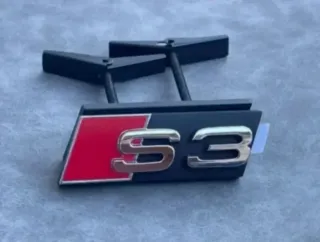 Audi S3 Logo Emblema de Parilla Calandra