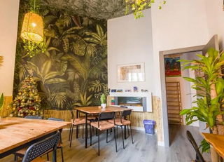 Oportunidad en el centro de Elche, casa con patio