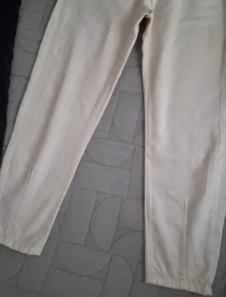 Lote 2 pantalones Bershka y Zara
