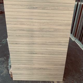 Lote 50m2 azulejo listones madera roble