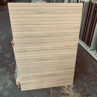 Lote 50m2 azulejo listones madera roble