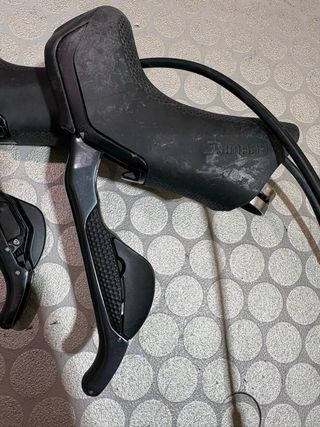 Doblemandos Shimano Ultegra Di2 Disco 11v