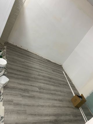 Instalación de tarima y acuchillado de parquet