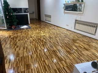 Instalación de tarima y acuchillado de parquet