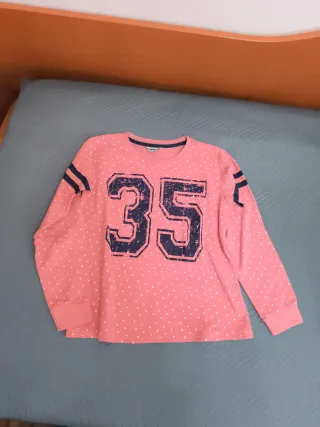 Conjunto sudadera y Pantalón Vaquero