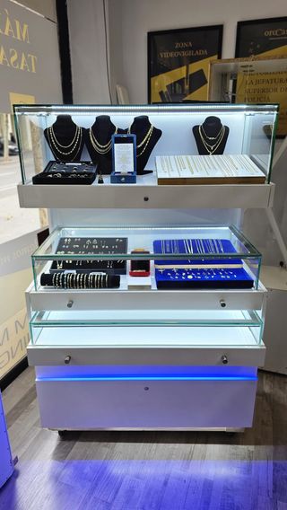 Vitrina de Joyería con cajones extraíbles y ruedas
