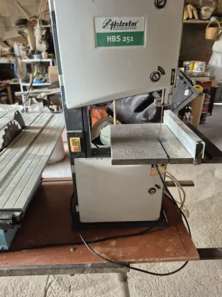 Sierra de mesa para carpintería