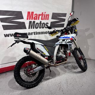 AJP PR7 650 Adventure