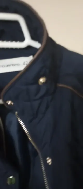 Chaqueta acolchada azul marino