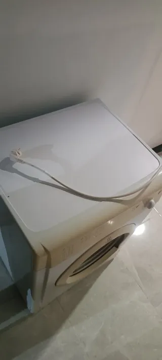 Secadora Indesit Blanca