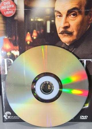 Dvd mas libro Poirot