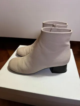 Botines Beige Tacón Bloque