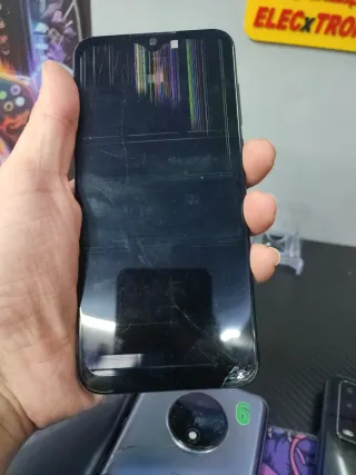 Motorola, OnePlus, Vivo