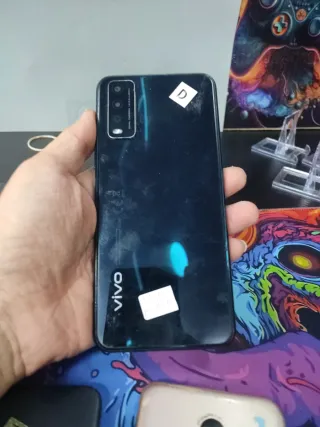 Motorola, OnePlus, Vivo