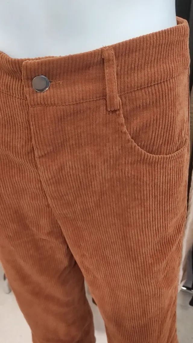 Pantaloni in velluto Shein Taglia S