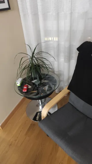 Mesa auxiliar llanta