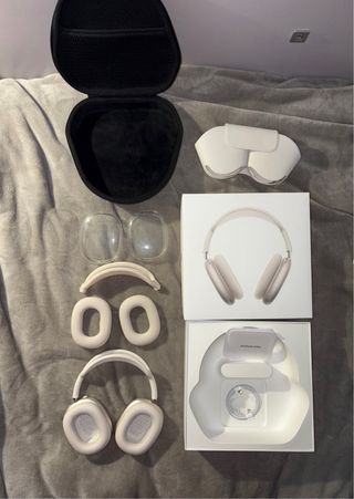 AIRPODS MAX! Nuovi, mai usati