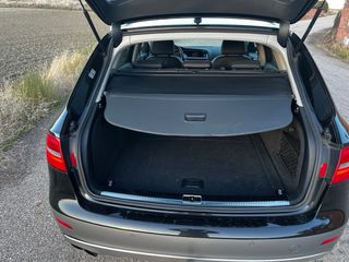 Audi A4 Allroad 2014.