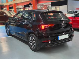 Volkswagen Polo DSG 2021