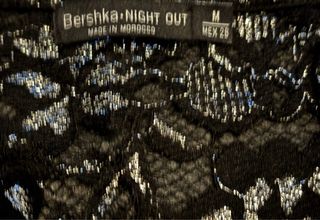 TOP ENCAJE floral negro M